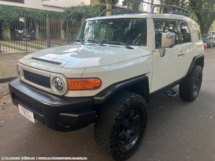 Toyota FJ CRUISER 4.0 V6 4X4 2009/2010